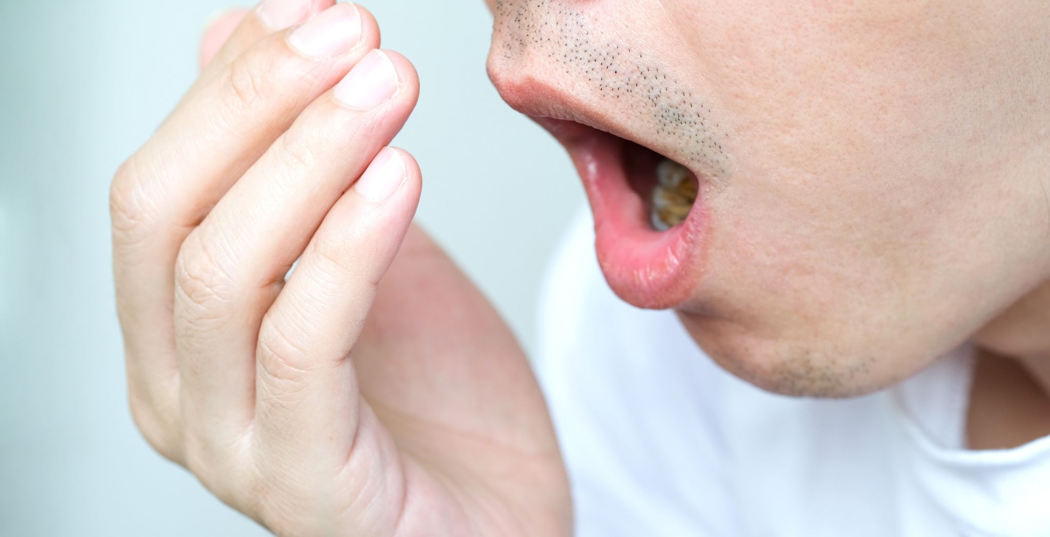 Bad breath after tooth extraction, Tooth extraction recovery, Bad smell after tooth removal,
